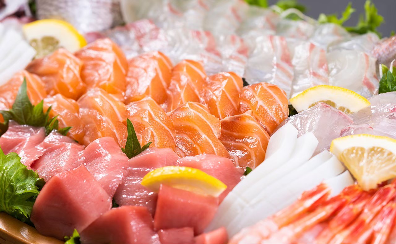 刺身の盛り合わせ